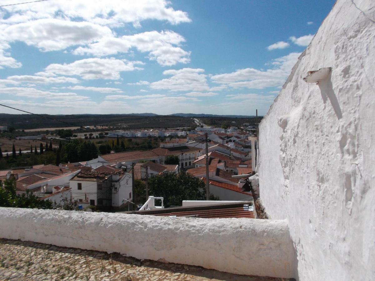Encosta Do Castelo Villa Portel Luaran gambar